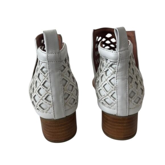 Jeffrey Campbell Taggart Open Weave Ankle White Leather  Boots Size 6 - Picture 5 of 9